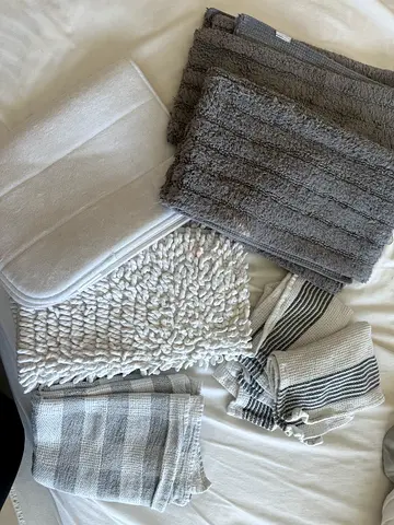 Set of bathroom mats and towel and teatowel - neutral grey  white
