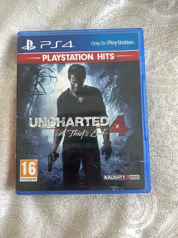 Uncharted 4: A Thiefs End (PS4) - PlayStation Hitsb never used