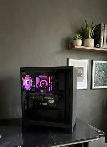 RTX 5070Ti  9950X3D Gaming PC