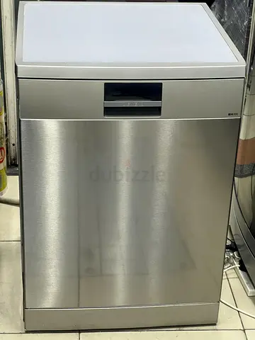 Siemeins iq700 Stainless Steel Free-standing Dishwasher - Good Working Condition