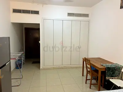 One Bed Room Available in 1 bhk flat monthly rental