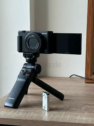 Sony ZV-1 + Original Sony Grip