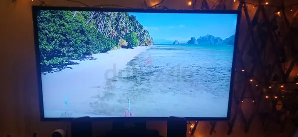 Samsung 32” Full HD Smart TV – Good Condition