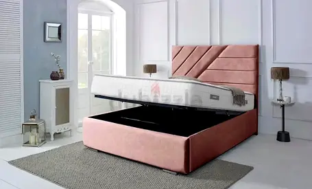 Brand New Luxury King Size Premium
Valvet Fabric Hydraulic Storage
Bedframe
