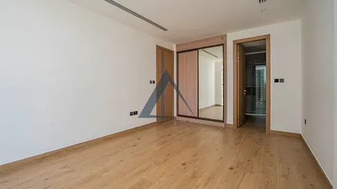 1BHK With Huge Terrace | High Floor | Park View