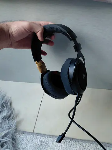 Corsair HS50 pro stero with original accessories