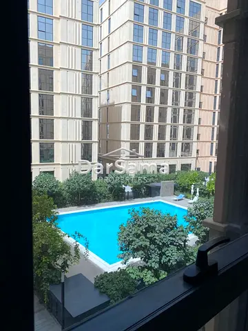 Studio In the new buildings the first resident has a view of the pool