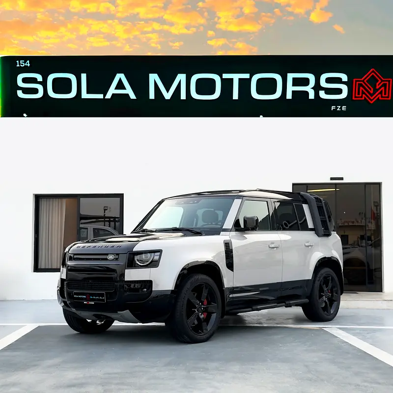 Land Rover Defender 2026 — photo 1 of 20