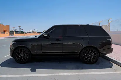 Land Rover Range Rover Vogue 2020 GCC Specs - Pristine Condition