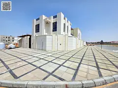 Freehold .Modern villa on a main street, no registration fees.