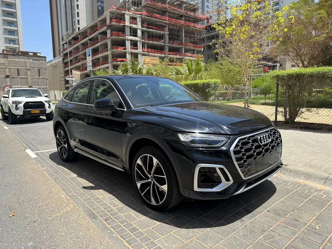 Audi Q5 2024 — photo 1 of 20