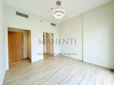 Modern Finish | Kitchen Appliances Included | Chiller Free