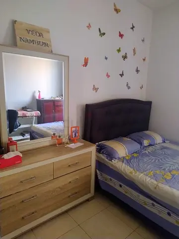 BED COT AND DRESSING TABLE