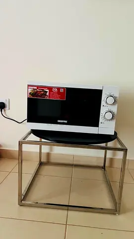 GEEPAS 20L Microwave Oven - White, Good Working Condition