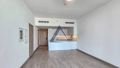 Modern| Brand New | Ready to Move