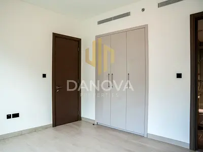 Multiple Cheques // BRAND NEW // 2 WASHROOMS // BIG LAYOUT