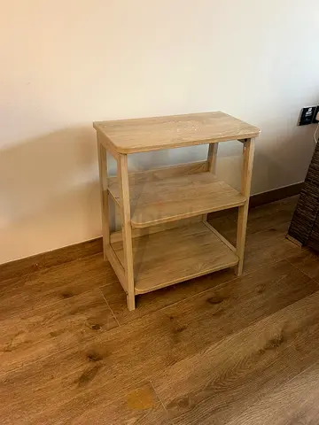 Freestanding small shelving unit .