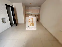 Big studio 400sqft near madina mall