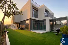 Landscaped Garden | Upgraded | Close to Park
