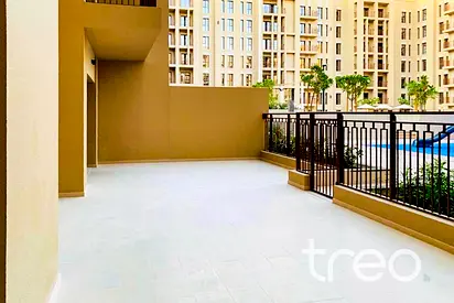 Pool n Park | Large Terrace | Vacant Soon