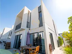 Motivated Seller | Vacant | Corner Unit