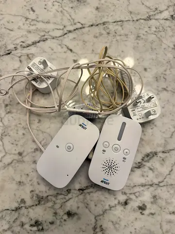 Philips AVENT Baby Monitor - Parent and Baby Units (Used)