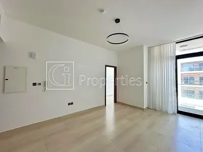 Unfurnished | Fitted Kitchen | Vacant