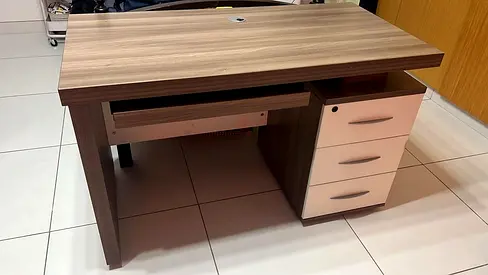 Wooden Office Desk with 3-Drawer Pedestal and Keyboard Tray