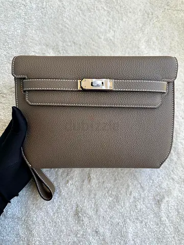 Hermès Kelly pouch