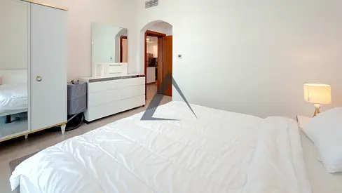 Spacious 1 BR | Ready to Move | Prime Location
