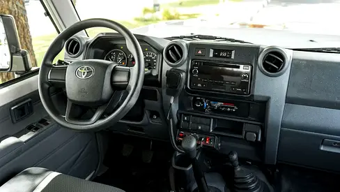 صورة 12 لـ 2026 Toyota LAND CRUISER 70 SERIES