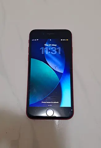 iPhone SE (2nd Gen) 128GB Red – Unlocked (Cracked Front/Back)