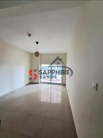 |Ready to move | 1 br | bigger unit | well maintained unit