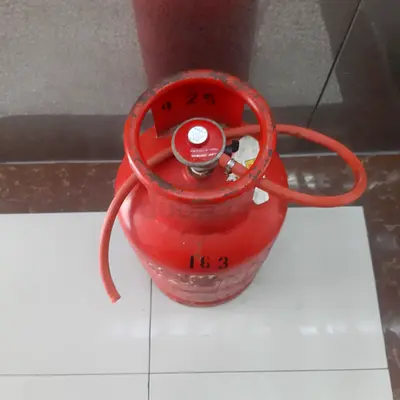 Empty dubai Cylinder small size
