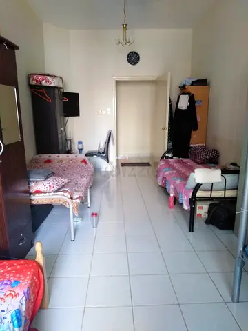Ladies Bed Space for Indian Pakistani  in Satwa