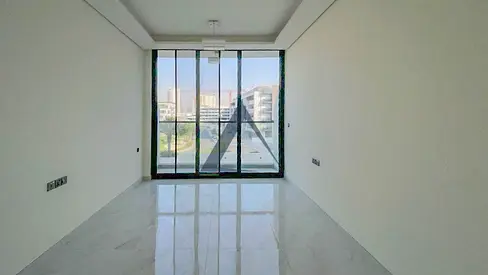 Ready to Move | Bright Unit | Prime Location