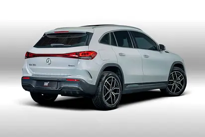 2022 Mercedes-BENZ EQA 照片 2
