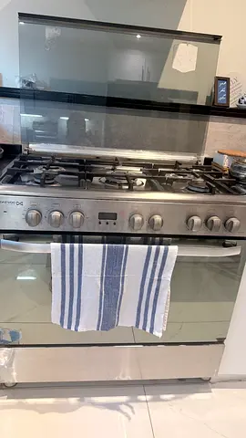 Cooking range gas