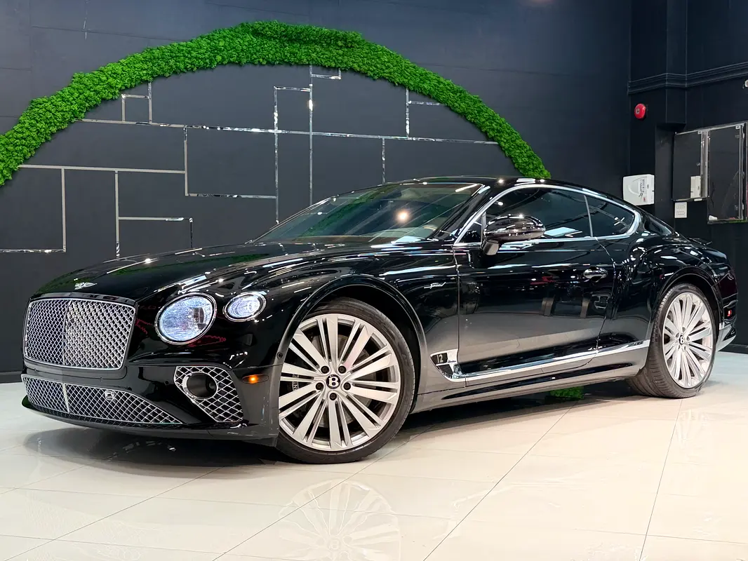 Bentley Continental 2023 — photo 1 of 20