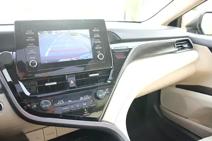 صورة 14 لـ 2022 Toyota CAMRY