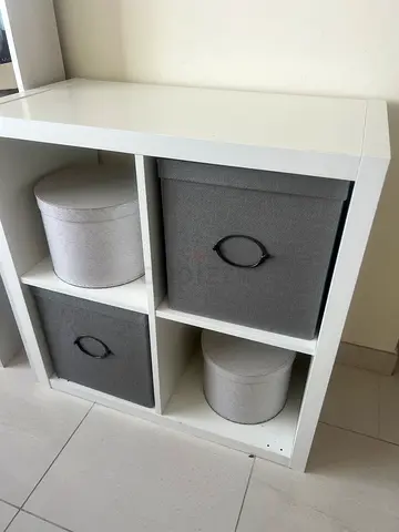 Storage cabinet