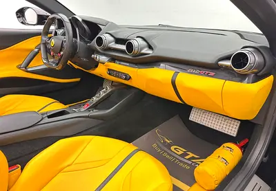 2020 Ferrari 812 GTS photo 12