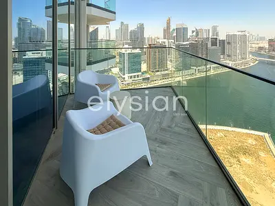 Brand New | Amazing View | 6 cheques