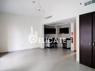 Bright and Spacious | Vacant | Ready to Move