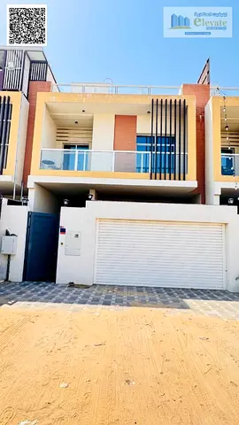 منزل تاون هاوس مكون من 5 غرف نوم