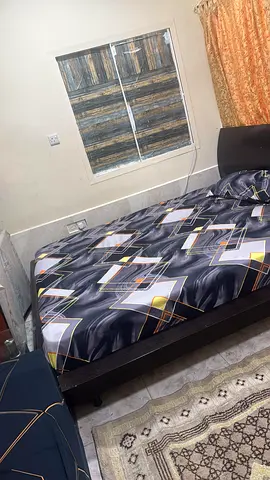 King Size bed with mattress included - good condition