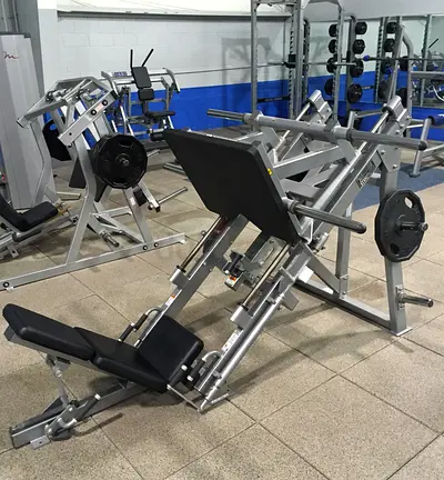 Plate Loaded 45 Degrees Leg Press