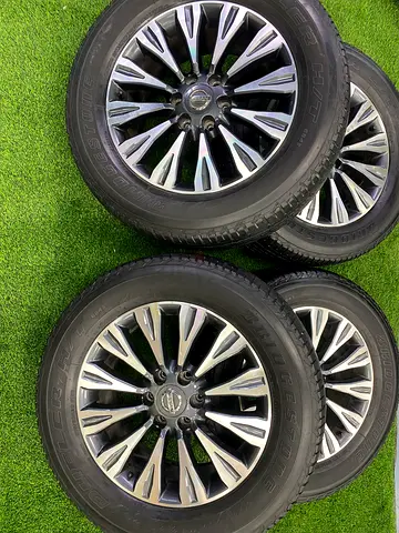 Factory Original wheels Nissan patrol platinum