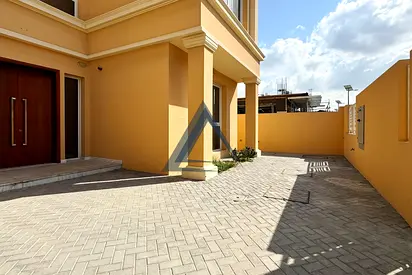 Spacious Villa | Private Pool | 5BHK +Maids room | Vacant