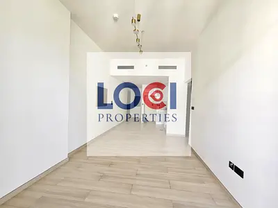SPACIOUS BALCONY | LUXURY LIVING | COMMUNITY VIEW